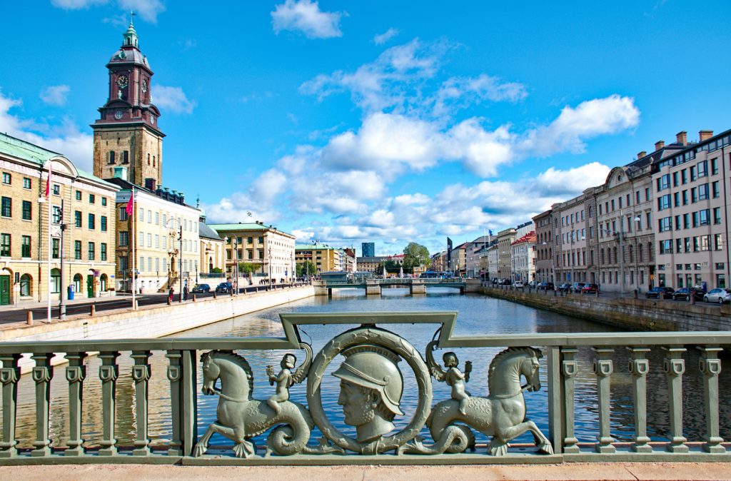 Heading to Gothenburg, Sweden? We translate your documents into Swedish